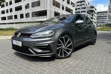 Bezwypadkowy! Salon PL! Serwis ASO! VAT 23%! I rej 12/2017!