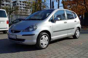 1 właściciel, bezwypadkowy, niewielki przebieg, klimatyzacja, hak